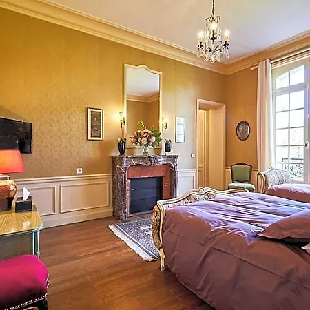 Le Chateau Des Monts 4*