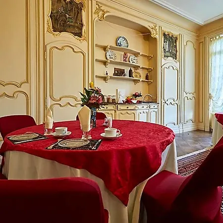 Le Chateau Des Monts 4*