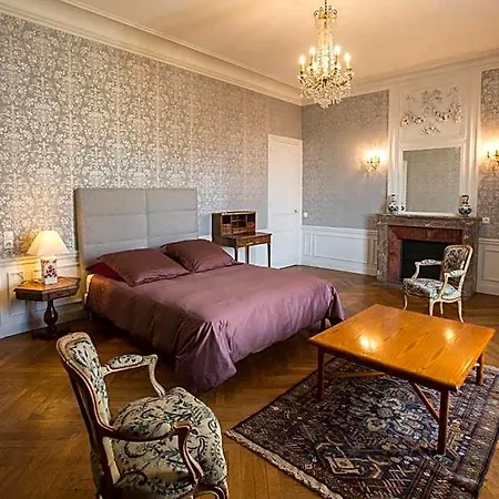 Nocleg ze śniadaniem Le Chateau Des Monts Barbeville
