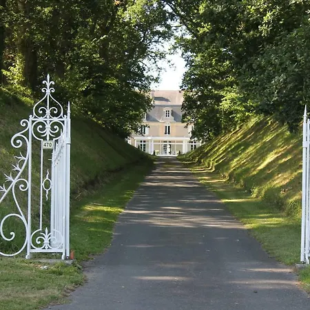 Le Chateau Des Monts 4* Barbeville
