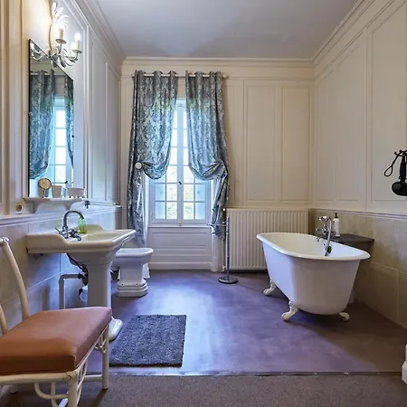 Le Chateau Des Monts 4* Barbeville