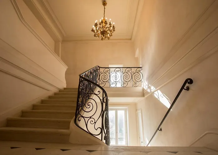 Chateau Des Monts Couette-café Barbeville