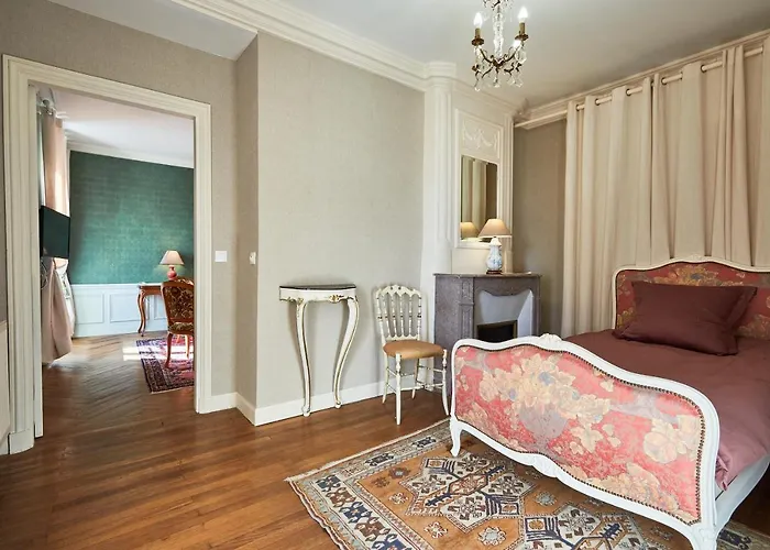 Couette-café Chateau Des Monts