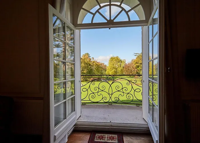 Couette-café Chateau Des Monts